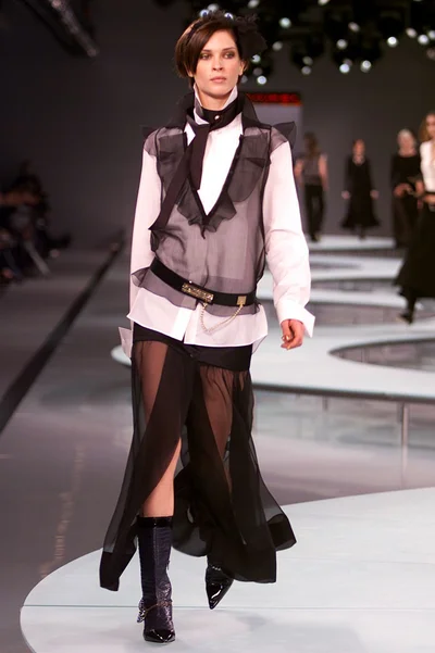 Look 48